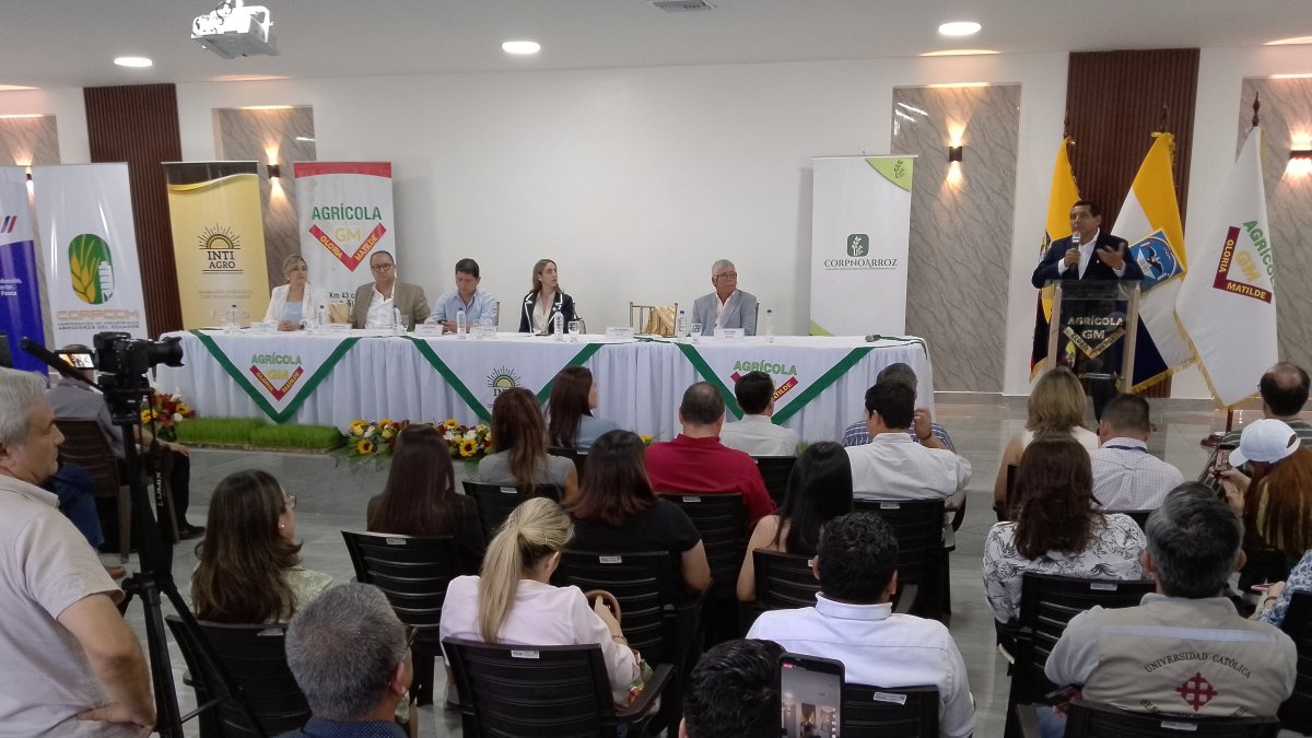 En el evento participaron arroceros de diferentes cantones del Guayas..