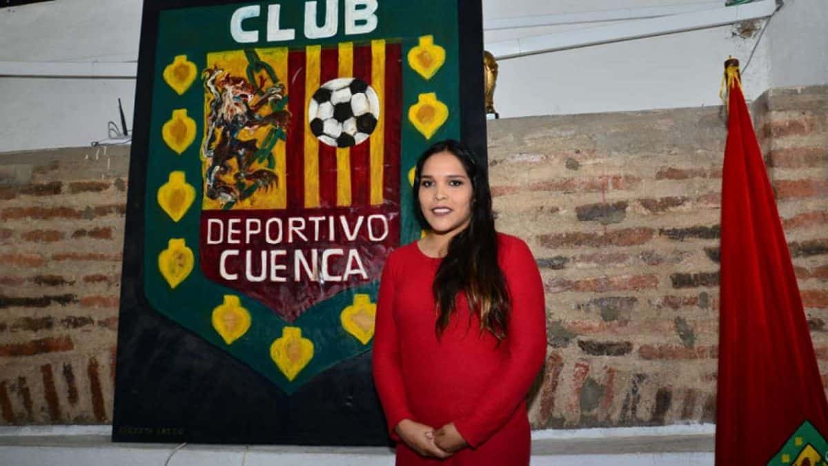 La presidenta del Deportivo Cuenca Nataly Villavicencio respondió a Melo y Mancinelli