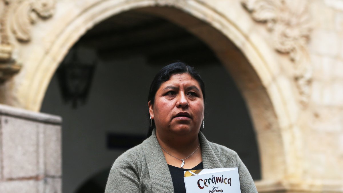 La directora del museo de etnógrafa y folclore Elvira Espejo