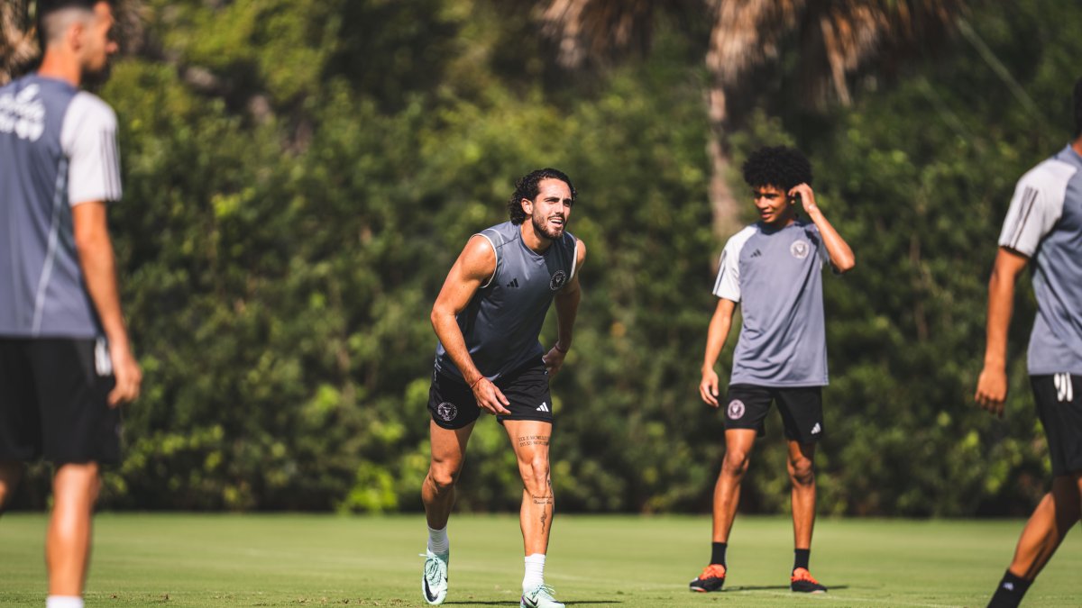 El ecuatoriano Leonardo Campana entrena para el partido de este sábado 6 de abril con Inter Miami