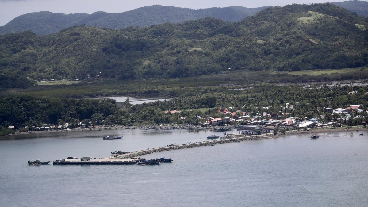 Vista aérea de la base naval filipina de Santa Ana, en la provincia de Cagayan.