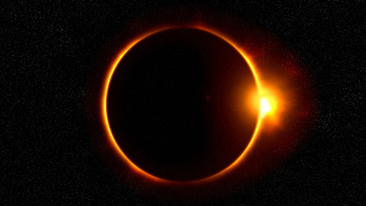 Referencial. Eclipse solar total.