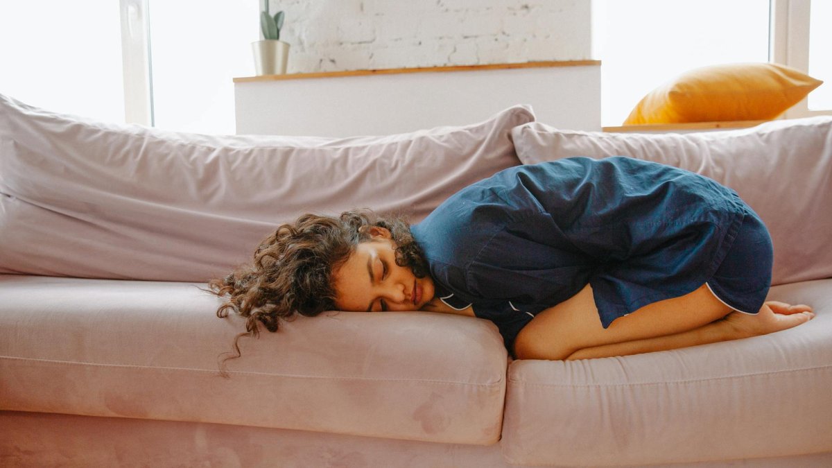 El uso de anagésicos ayuda a menguar el cólico menstrual.