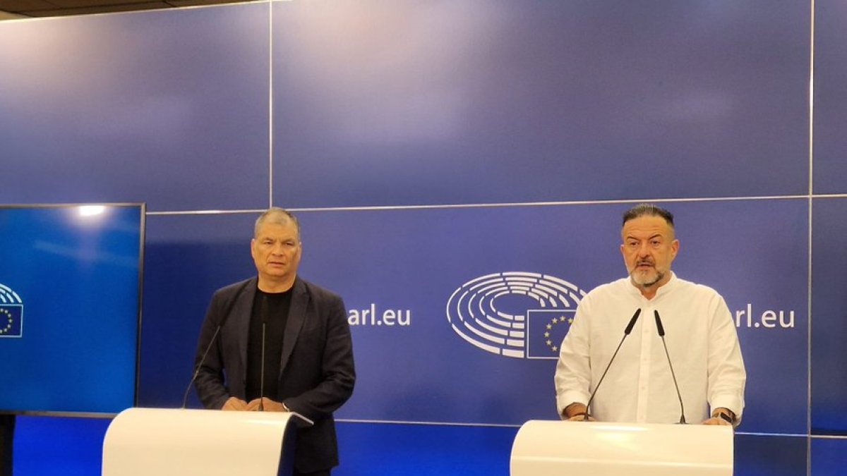 El expresidente se presentó ante Parlamento Europeo para pedir se presione a Ecuador para que conceda salvoconducto a Glas.