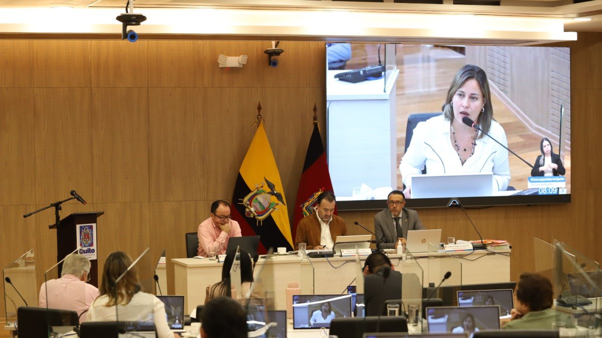 Este martes 9 de abril se realizó la sesión de Concejo Metropolitano