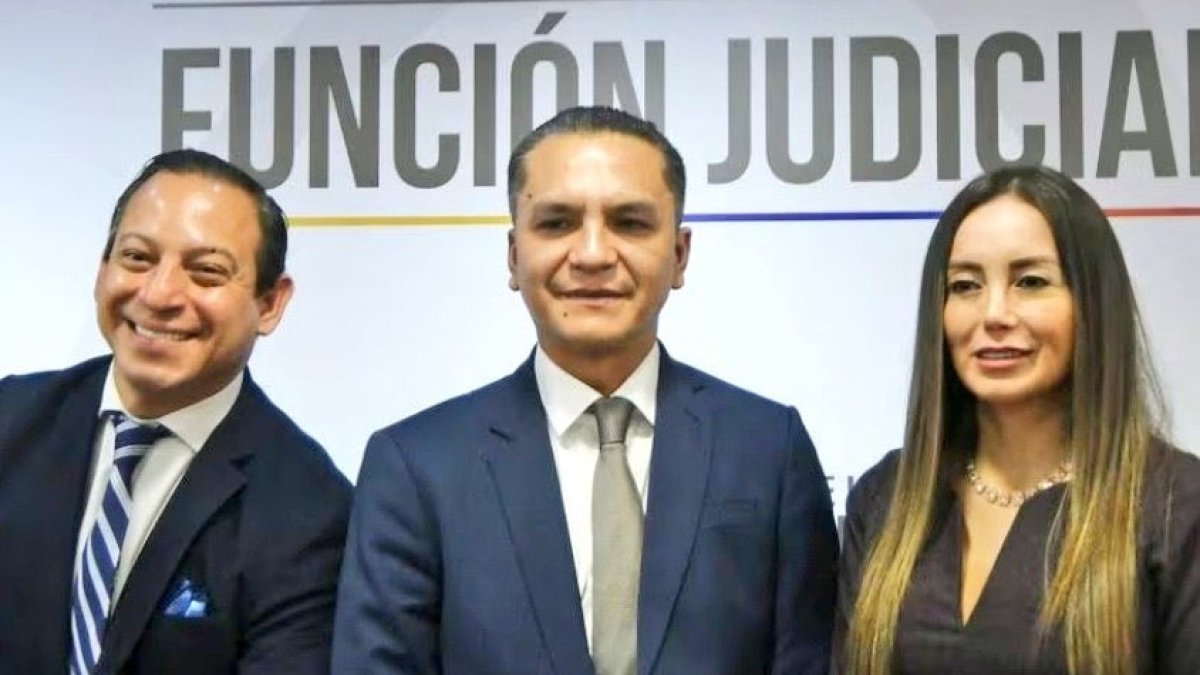 Álex Palacios señaló que Xavier Muñoz, Wilman Terán y Maribel Barreno conformaron la 