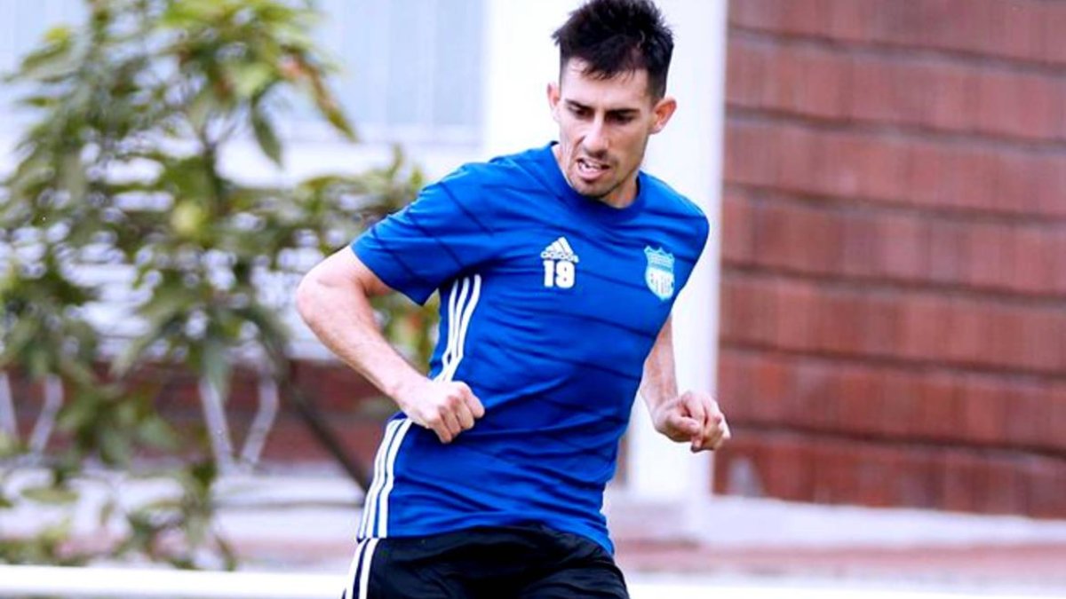 El atacante de Emelec, Juan Pablo Ruiz es la primera baja para el partido ante Cumbayá