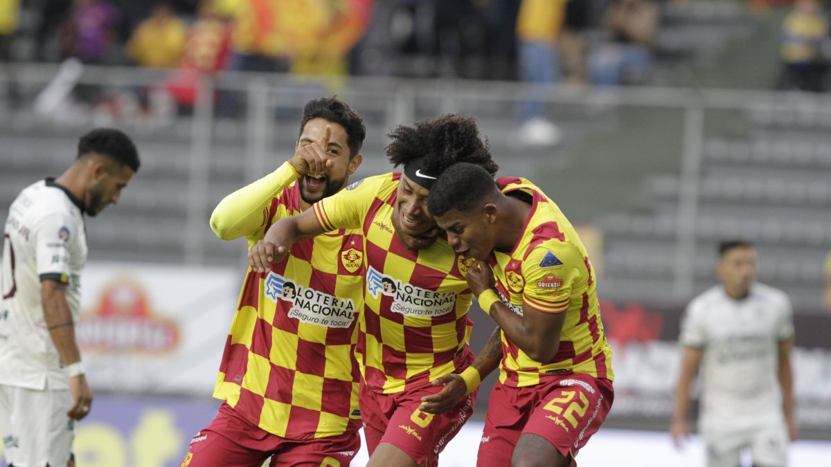 Aucas es líder del torneo en la mitad de la etapa, con un rendimiento del 76,19 % y 2,29 goles en promedio por partido