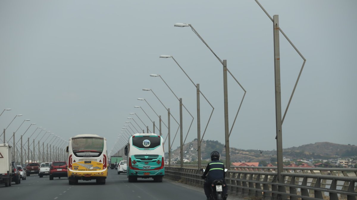 Foto referencial del puente de la Unidad Nacional.