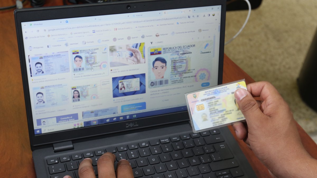 Se presume que hay bandas que se especializan en la suplantación de identidad