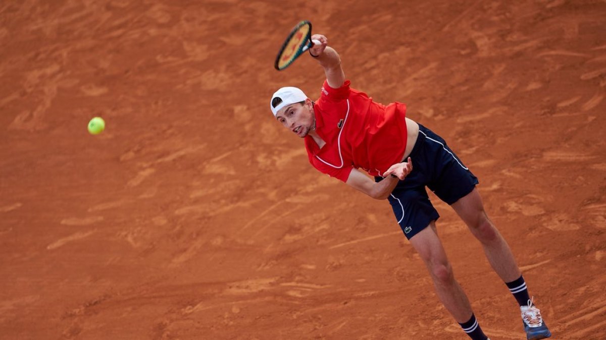 El francés Ugo Humbert venció al italiano Lorenzo Sonego