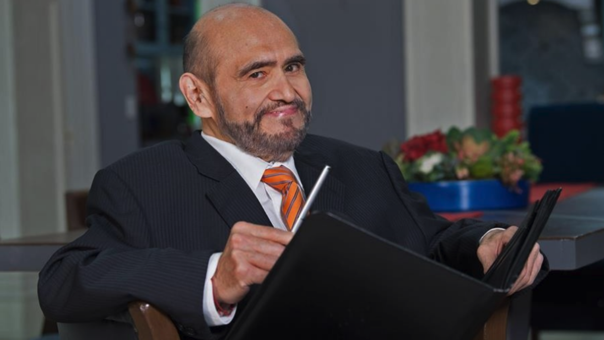 El actor mexicano tuvo un accidente mientras grababa para una serie.