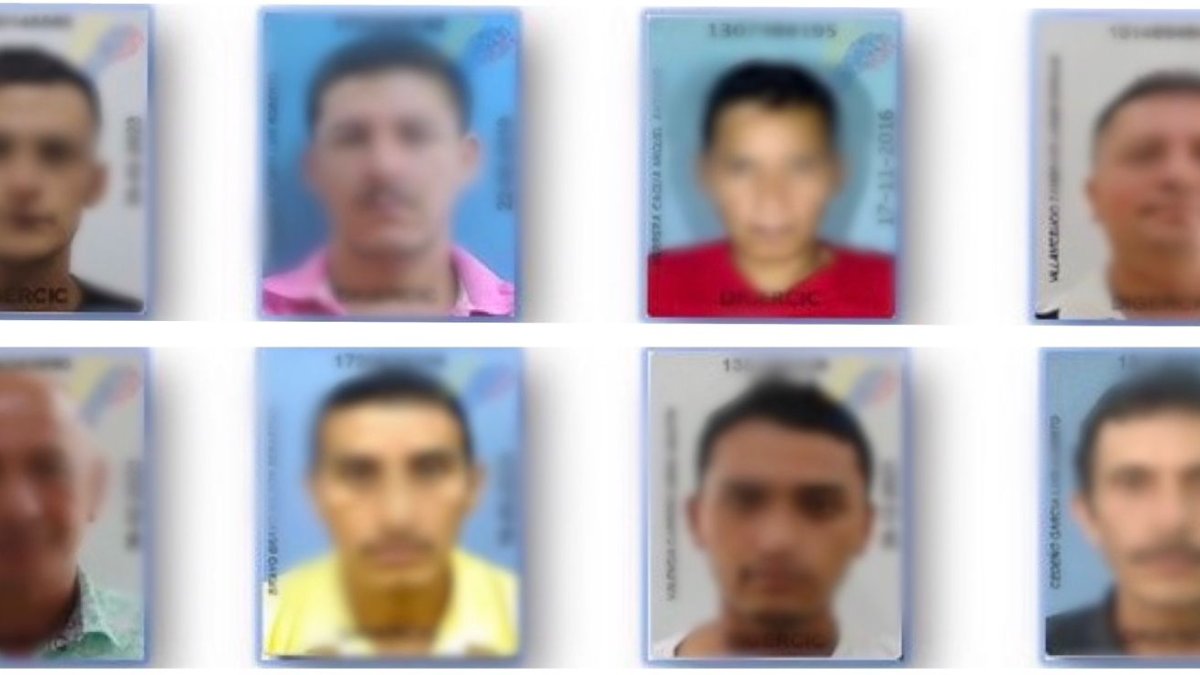 Los detenidos enfrentan cargos por el presunto delito de tráfico ilícito de armas de fuego.