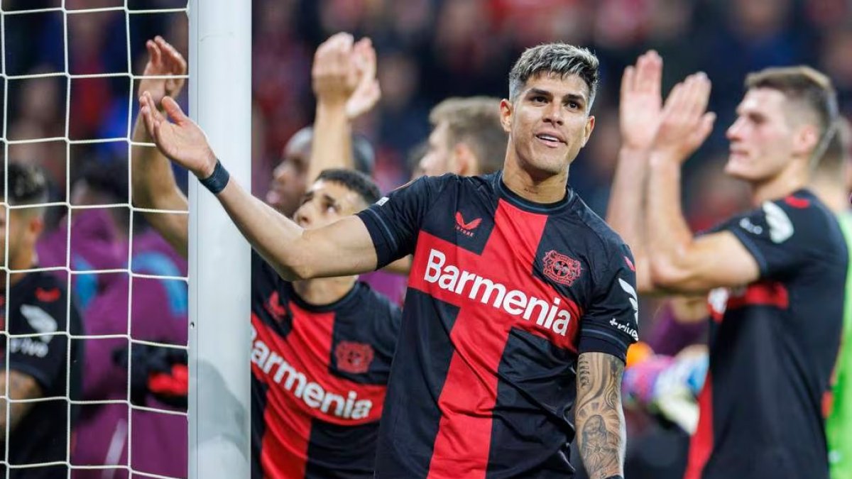 De manera histórica, Piero Hincapié es campeón de la Bundesliga con Bayer Leverkusen