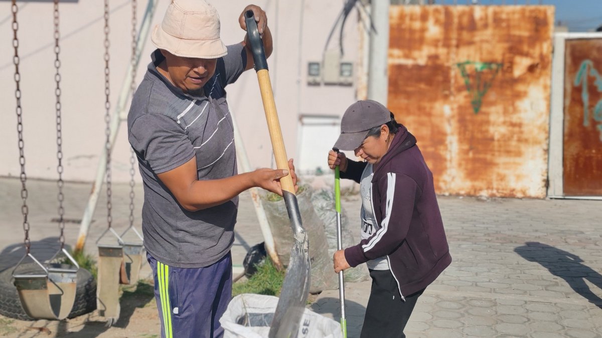 Vecinos se unieron para arreglar cambiar la imagen de su barrio Bosques IV