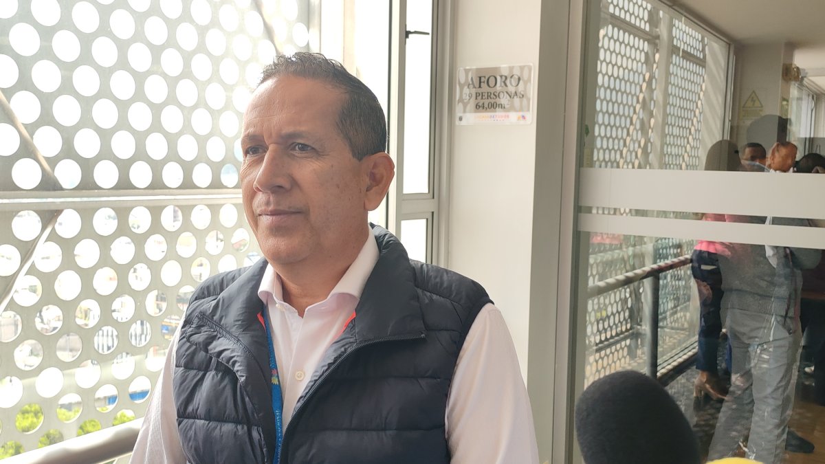 Benítez es legislador por Santo Domingo y es aliado de la bancada del PSC.