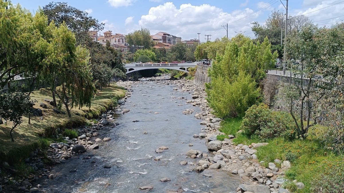 El río Tomebamba fue declarado en estiaje debido al bajo nivel de caudal que registra ante la falta de lluvias.