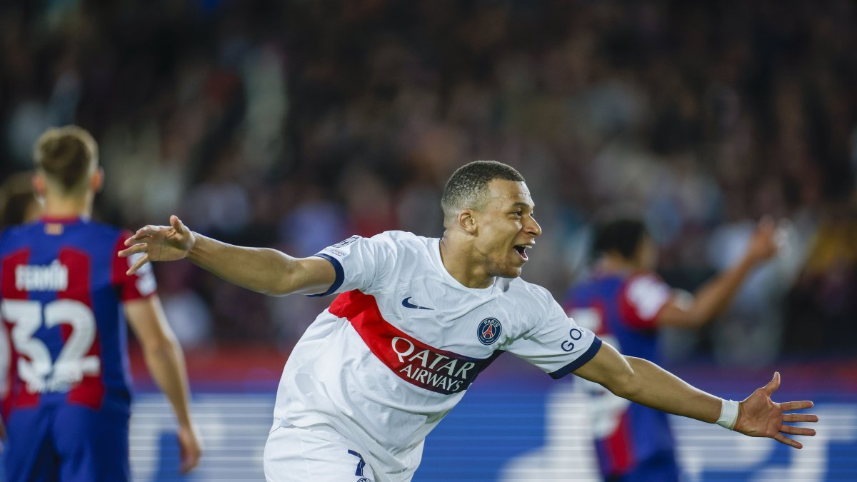 El delantero del PSG, Kilyam Mbappé, celebra uno de los goles conseguidos por el equipo parisino.