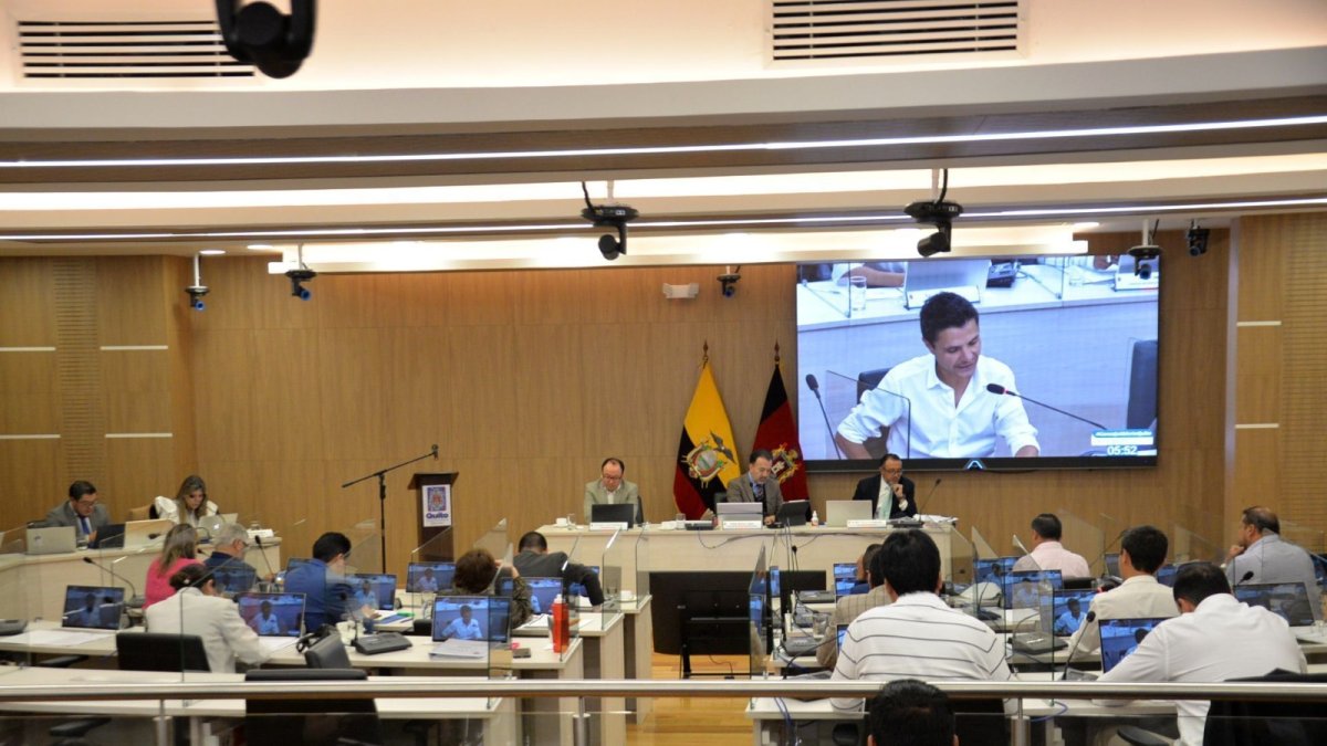 En reunión de Concejo, autoridades municipales informaron sobre las acciones tomadas frente al reciente aluvión. Los ediles cuestionaron ciertos procesos.