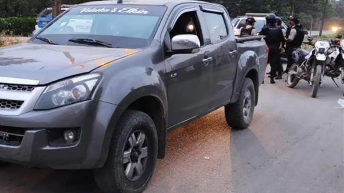 Escena. Los presuntos implicados fueron detenidos en la vía a Caluma.