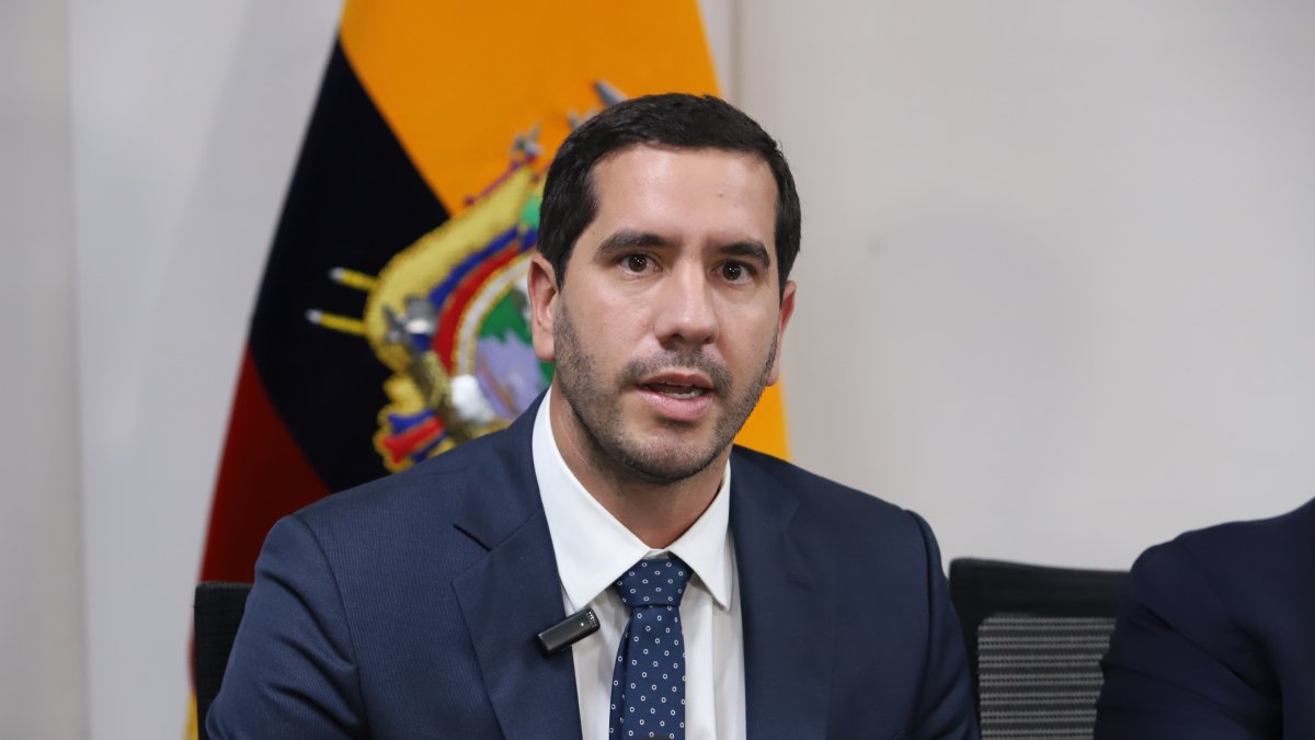 Roberto Luque, ministro encargado de Energía y Minas.