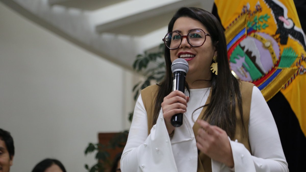 Andrea Arrobo fue acusada de sabotaje por parte del Gobierno de Daniel Noboa.