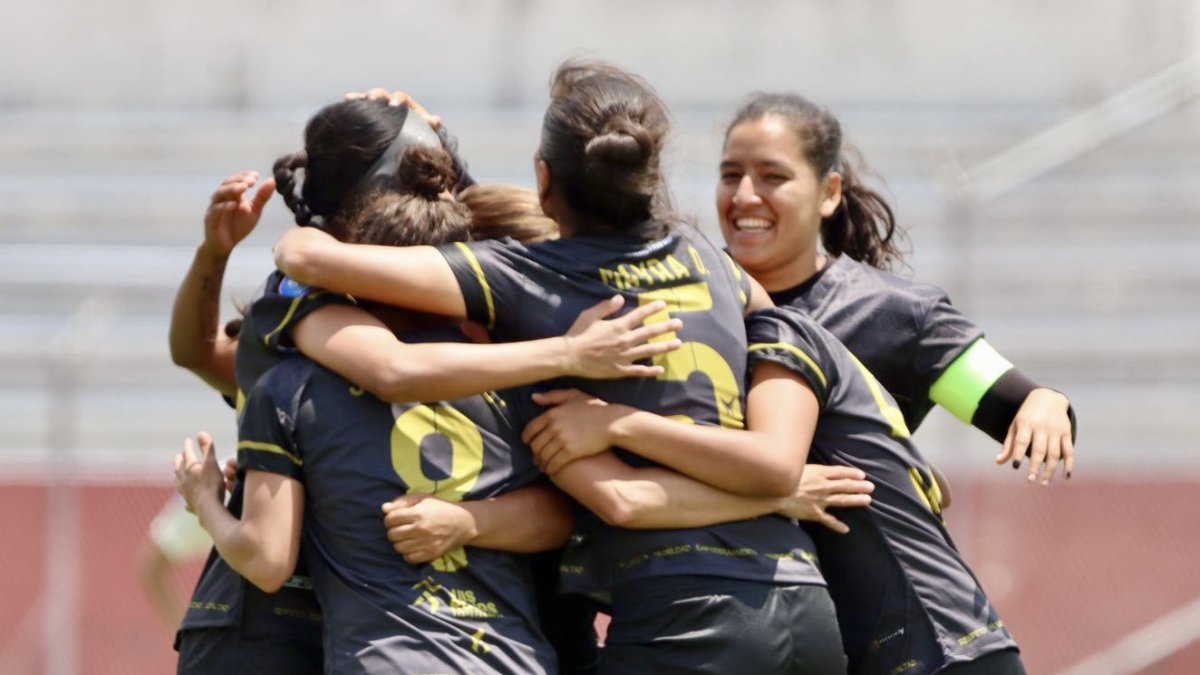 Ñañas se fue de goleada en la primera fecha.