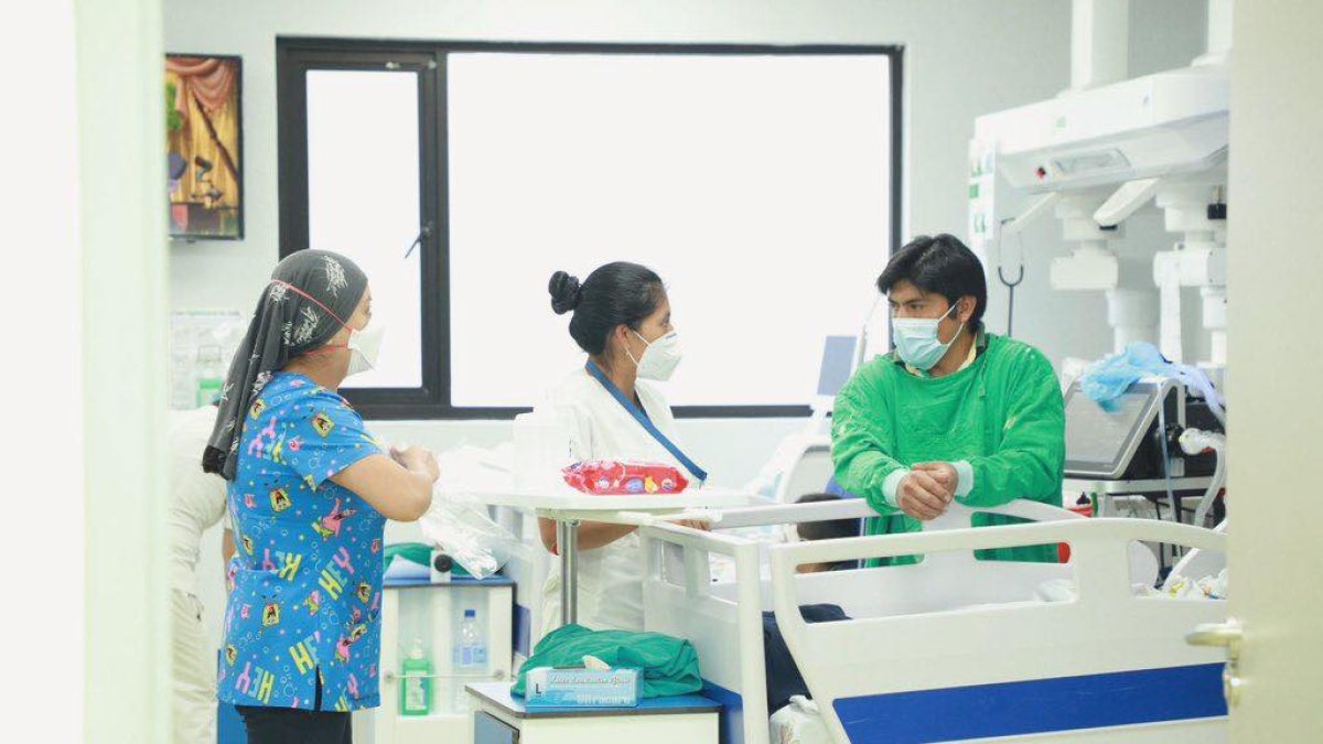 El IESS informó que la atención en citas médicas y cirugías se mantendrá sin cambios el 18 y 19 de abril.