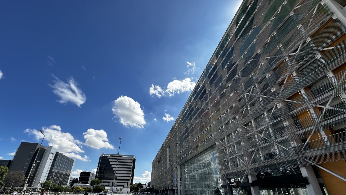 La Plataforma Financiera, en el norte de Quito, un símbolo del elevado gasto público de años pasados.