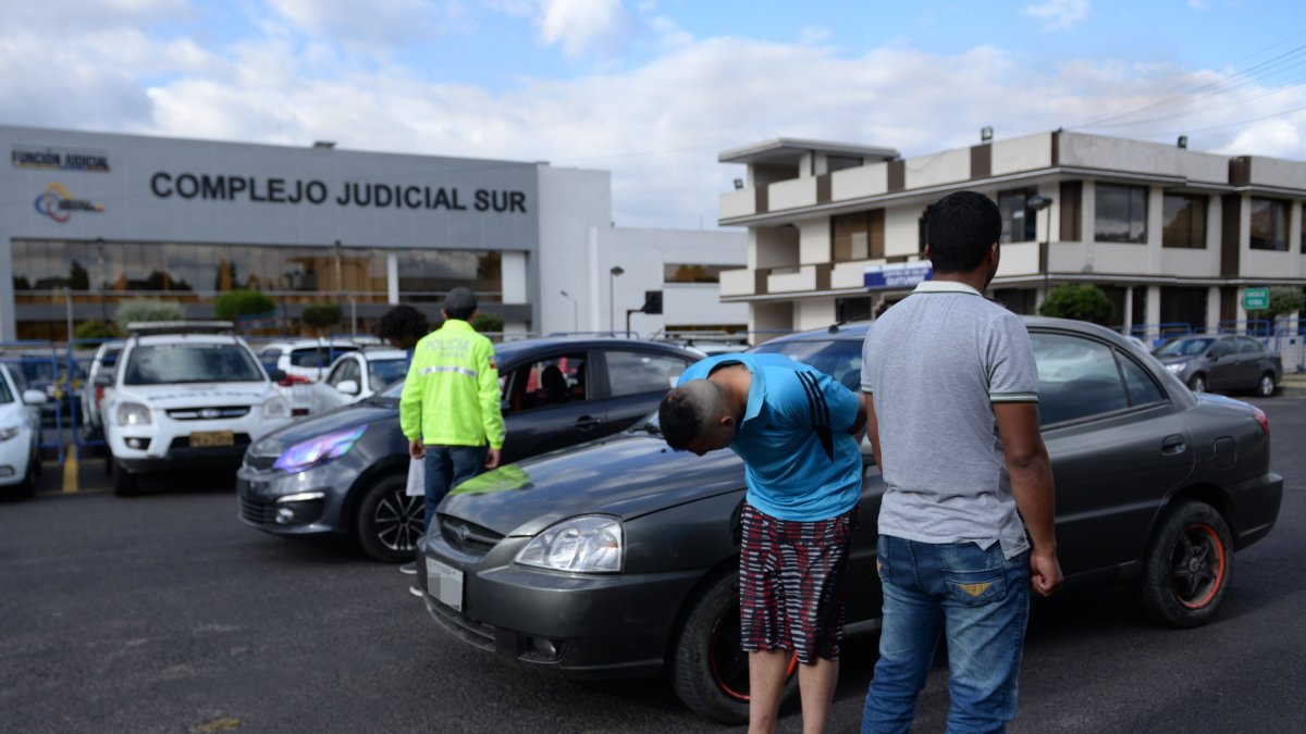 La Policía Nacional he realizado constantes operativos para dar con los responsables de los robos de autos