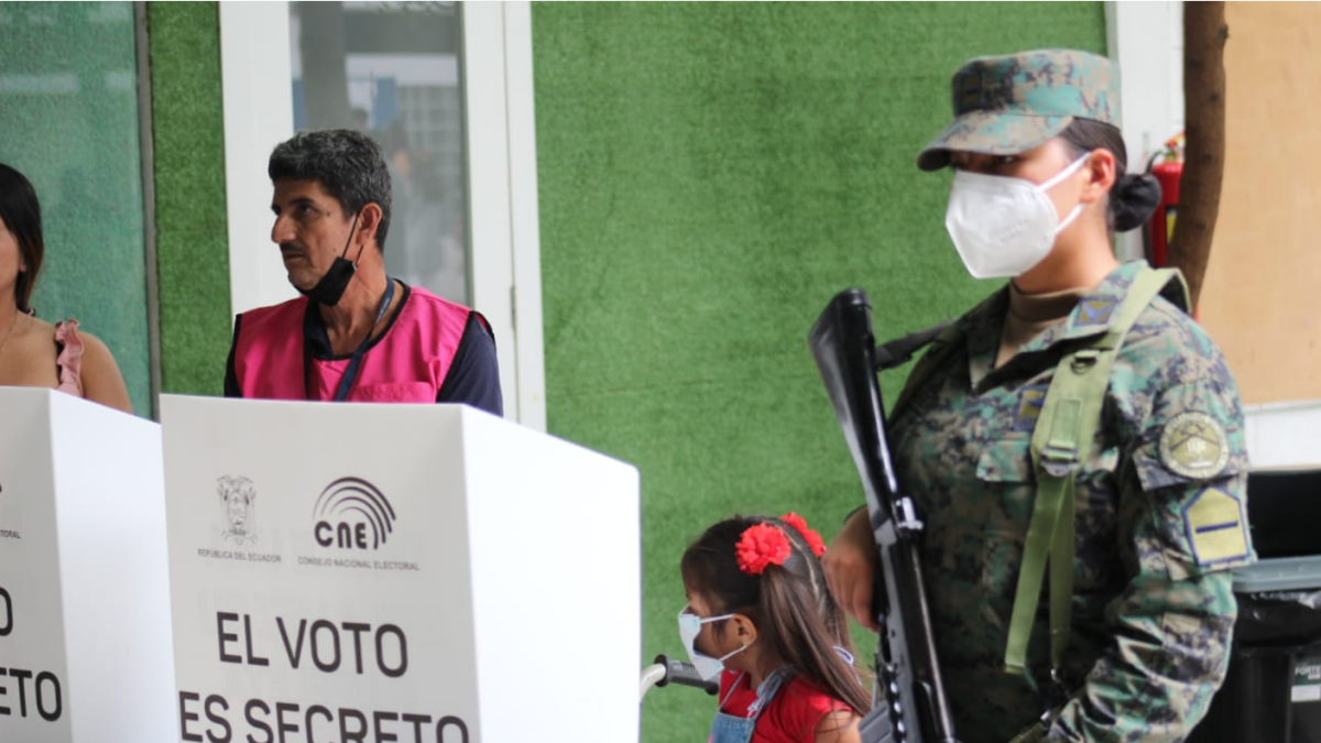 La jornada electoral del 21 de abril arranca desde las 07:00 y finaliza a las 17:00.