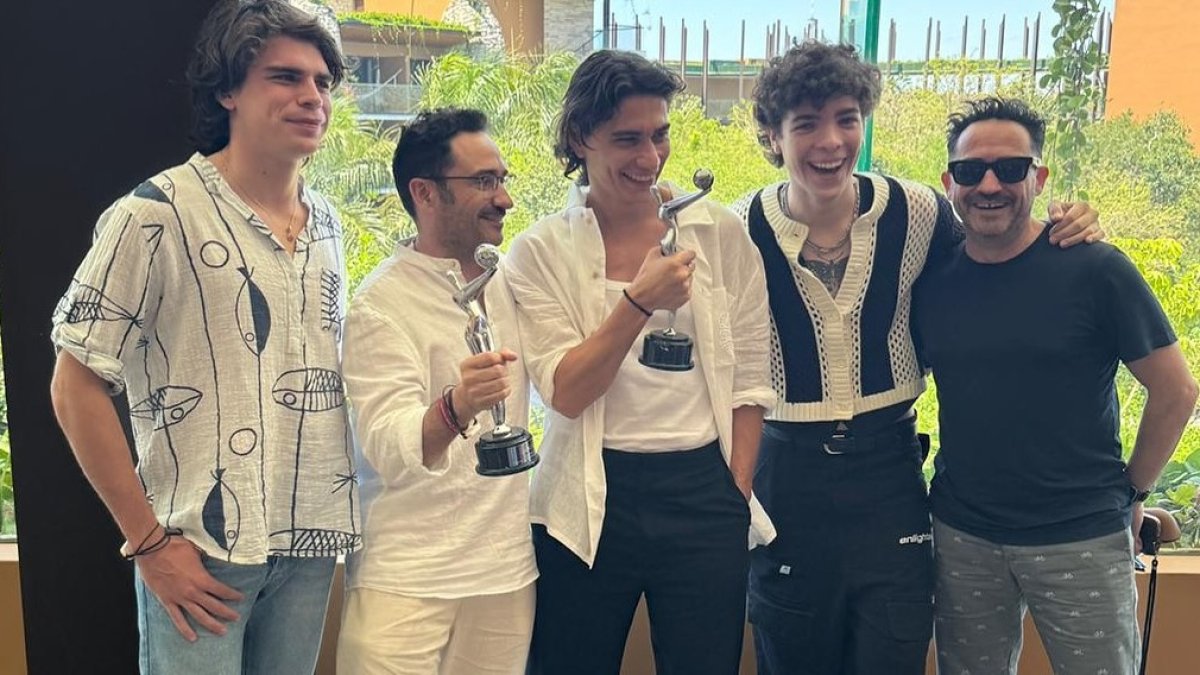 El equipo de 'La sociedad de la nieve'.