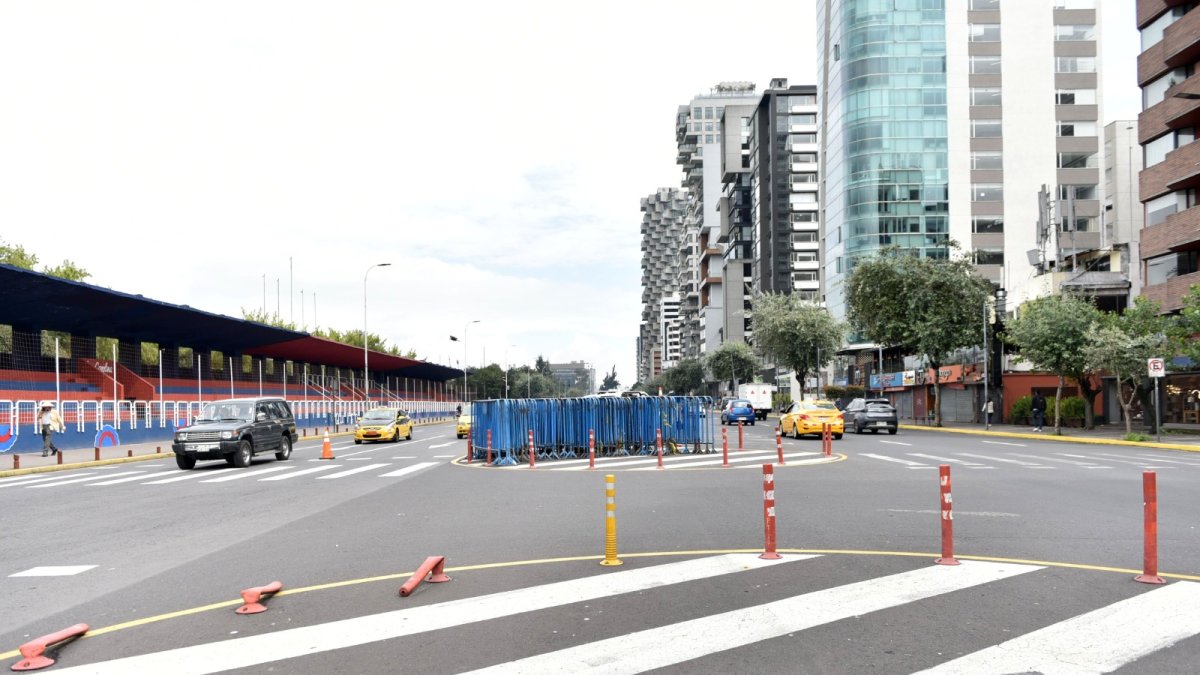 Los trabajos de pacificación vial iniciaron el jueves 18 de abril en la Av. Los Shyris