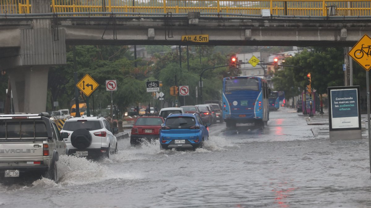 Durante las últimas semanas, las lluvias se han incrementado en Guayaquil.
