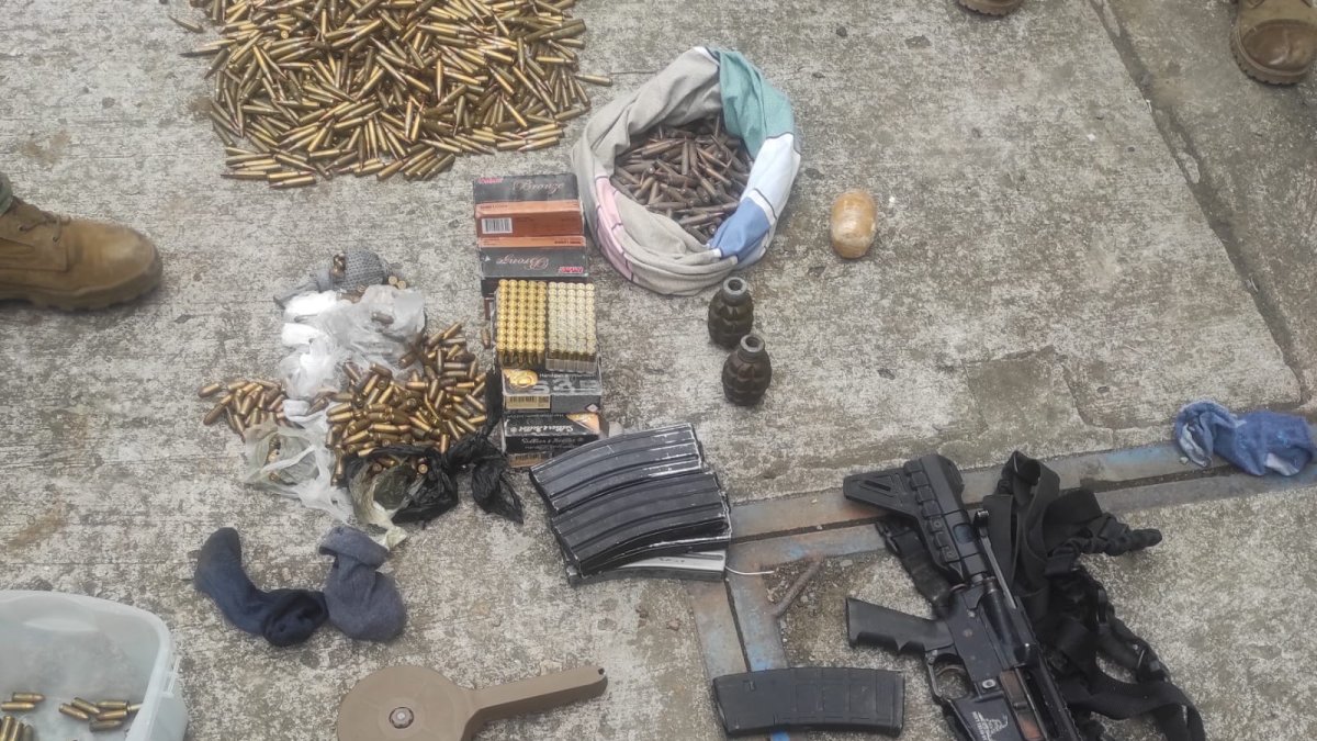 Las armas fueron decomisadas, durante una nueva intervención realizada el 19 de abril en la cárcel regional Guayas.