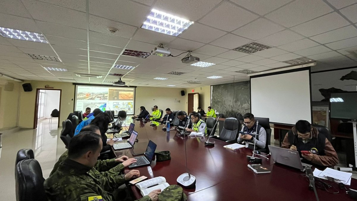 Desde las 06h00 de este domingo 21 de abril la Secretaría General de Seguridad Ciudadana Y Gestión de riesgos instaló el Puesto de Mando Unificado (PMU)