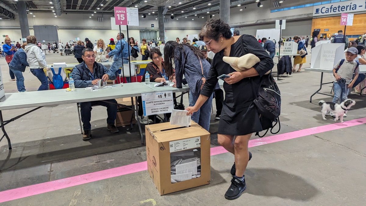 La jornada electoral en Madrid llegó a su fin.