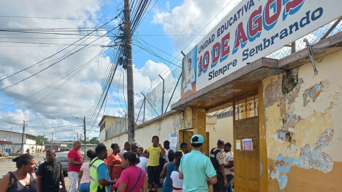 Uno de los recintos electorales del sector.