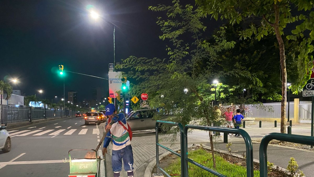 Hecho. El operativo se dio en los alrededores de recintos electorales de Guayaquil. 