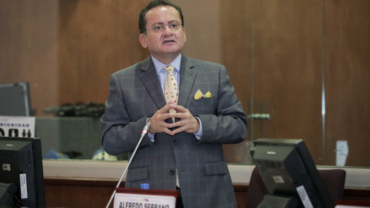 Alfredo Serrano, presidente del PSC, dijo que su partido rompió la alianza con el Gobierno.