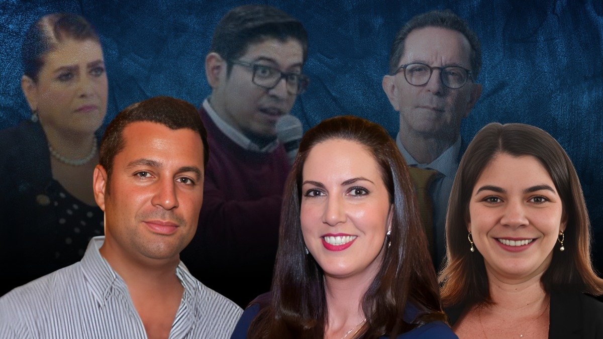 El último cambio de Gabinete ha sido la salida de Roberto Izurieta de la Secretaría de Comunicación.