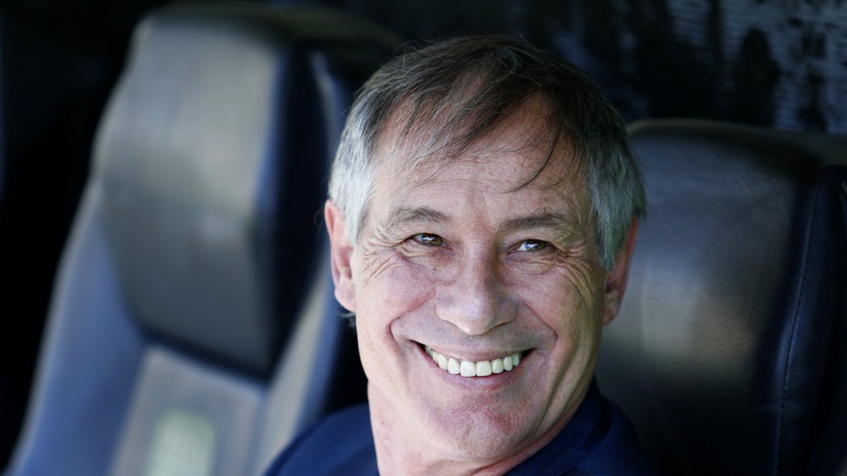 El argentino comenzará a dirigir el lunes 29 de mayo, un día después del Clásico del Astillero.