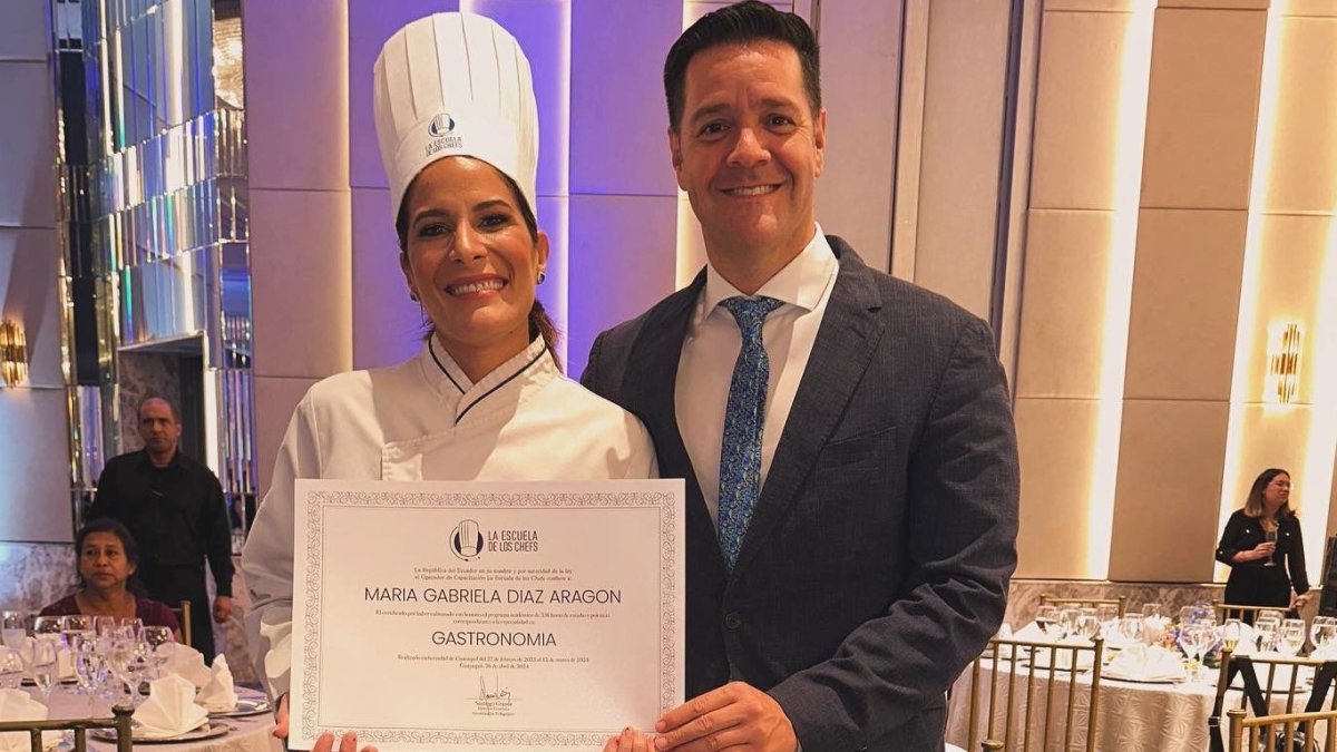 Gaby con su esposo, Carlos Luis. 