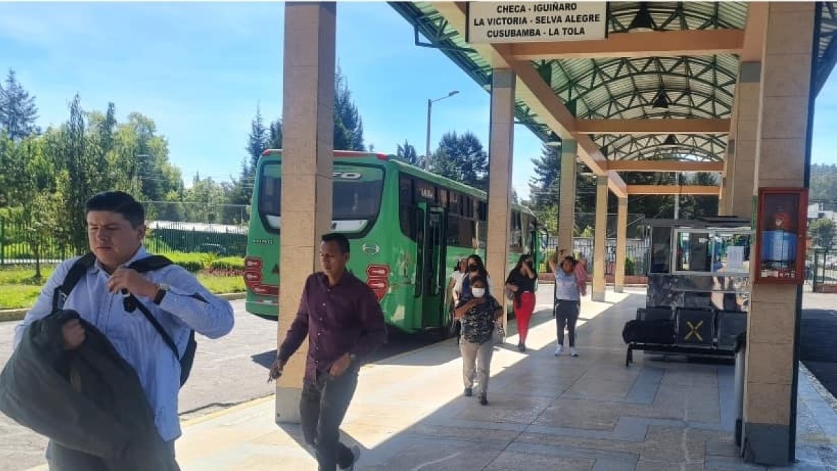 Usuarios de El Quinche, Guayllabamba llegarán a la Río Coca de forma más rápida con este convenio