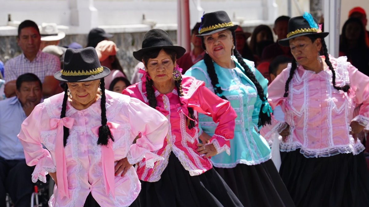Durante un evento con música y baile fue entregado el reconocimiento a la parroquia de Amaguaña