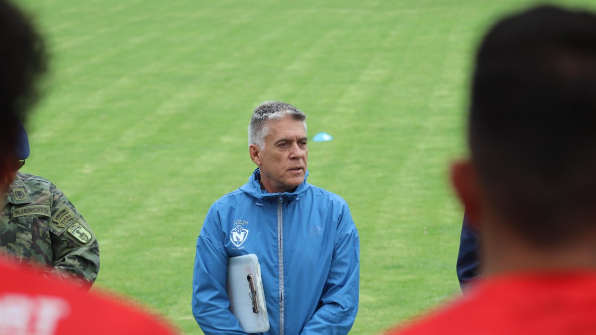 El entrenador argentino Marcelo Zuleta cumple su segundo ciclo en El Nacional, club al que dirigió en 2019.