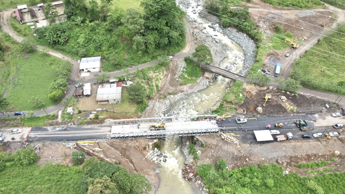 El puente beneficiará a la reactivación económica de los sectores que conecta, según el Gobierno.