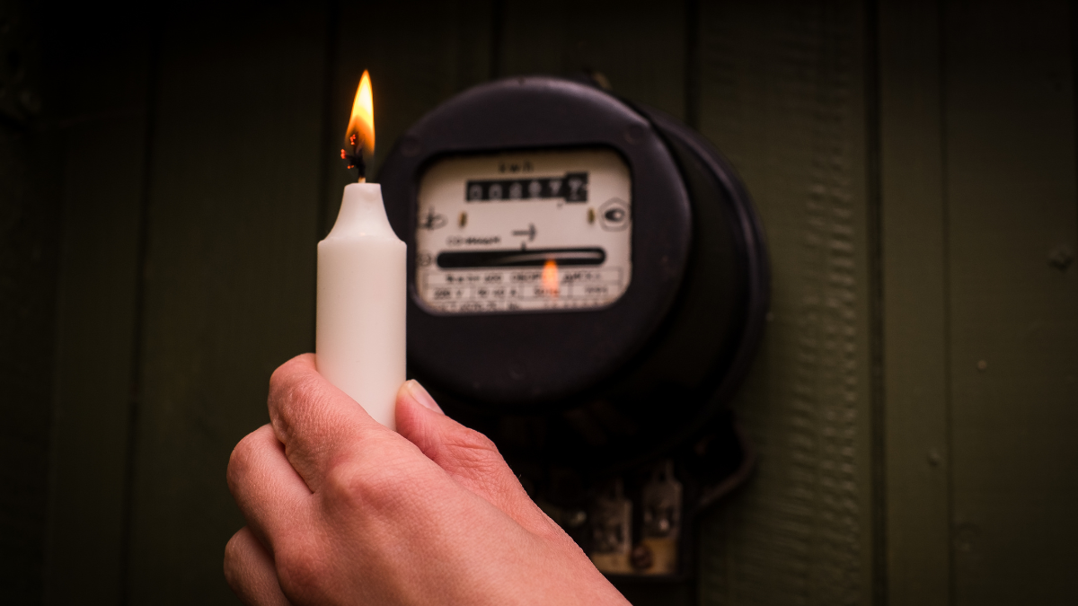 Los cortes de energía responden a la crisis energética que vive Ecuador.