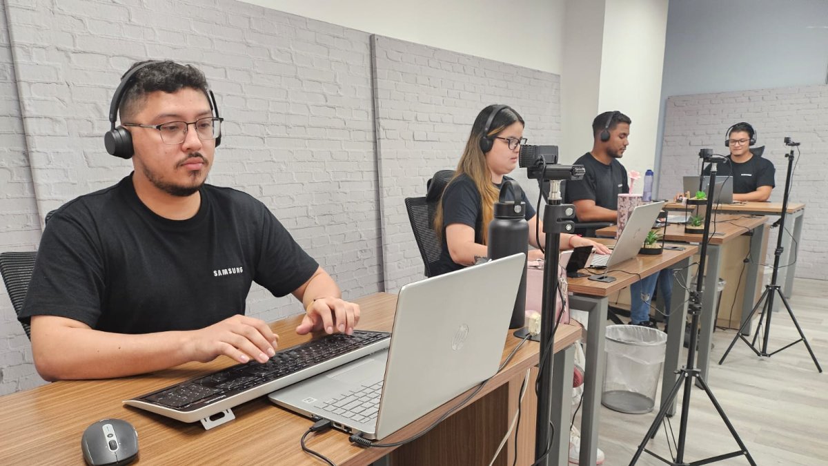 Los video promotores de Samsung atienden los 365 días del año.