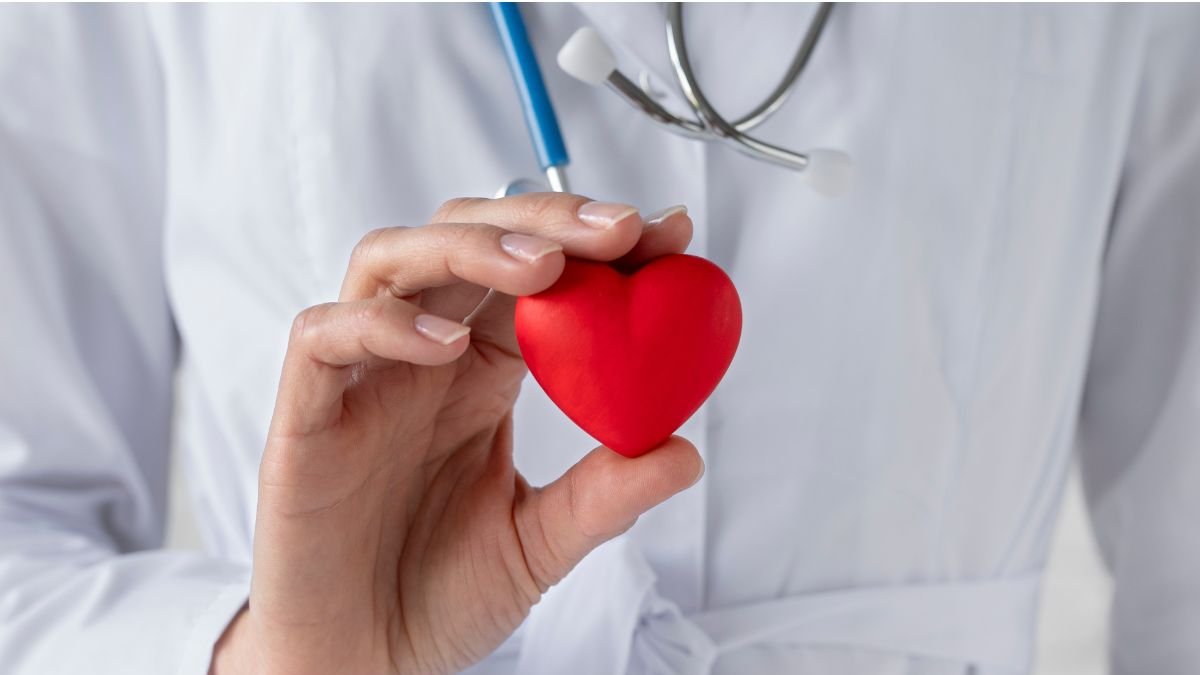 ¿Qué ayuda a prevenir la actividad física en enfermedades del corazón?